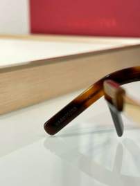 Picture of Valentino Sunglasses _SKUfw66121523fw